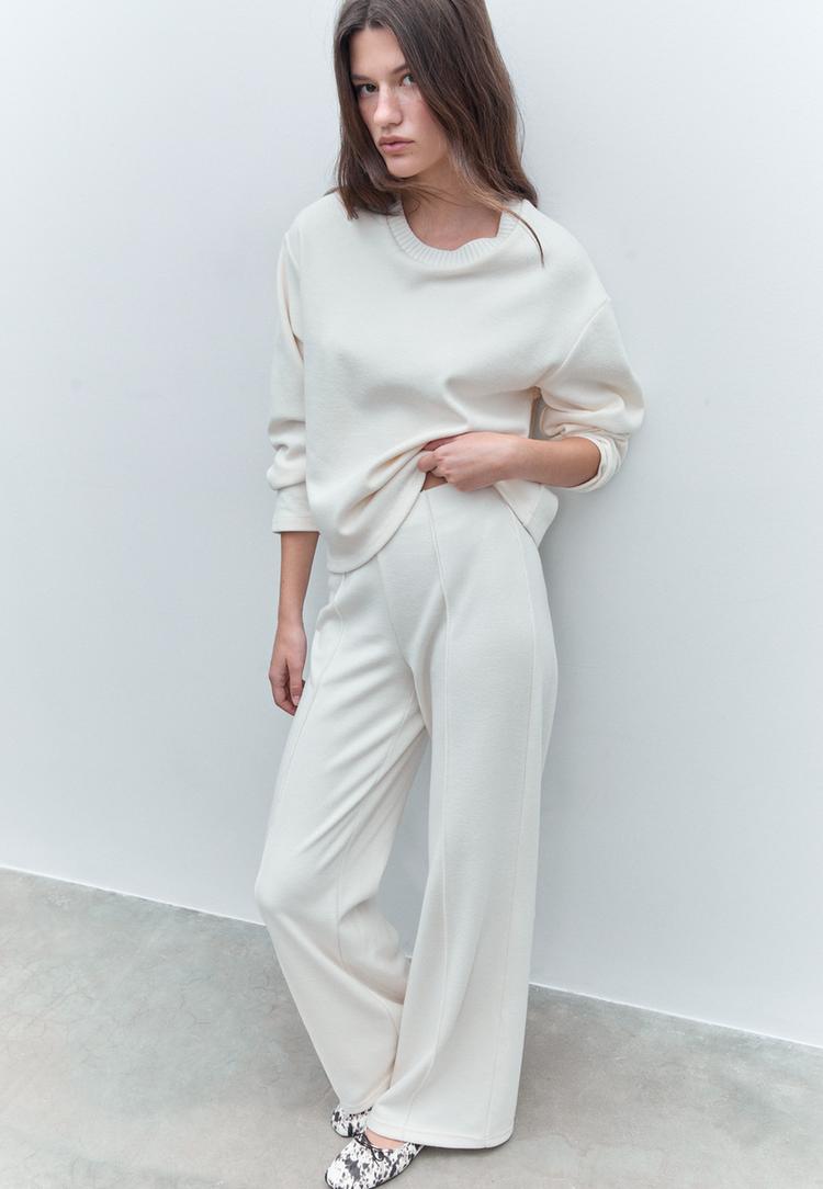 Stradivarius Spodnie dzianinowe ze szwem Ecru XL