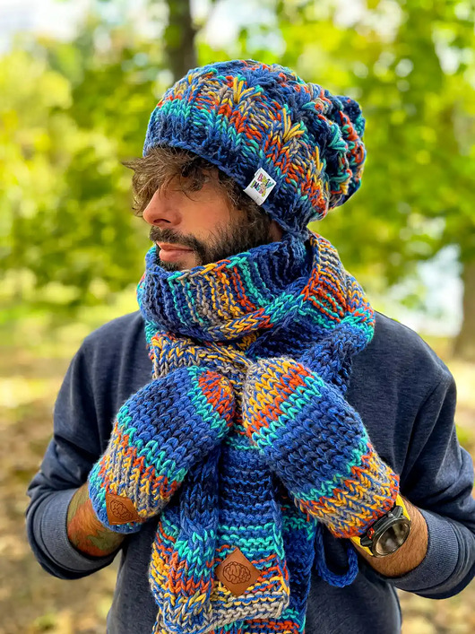 Męska czapka MERINO 50% Górski potok SMILE