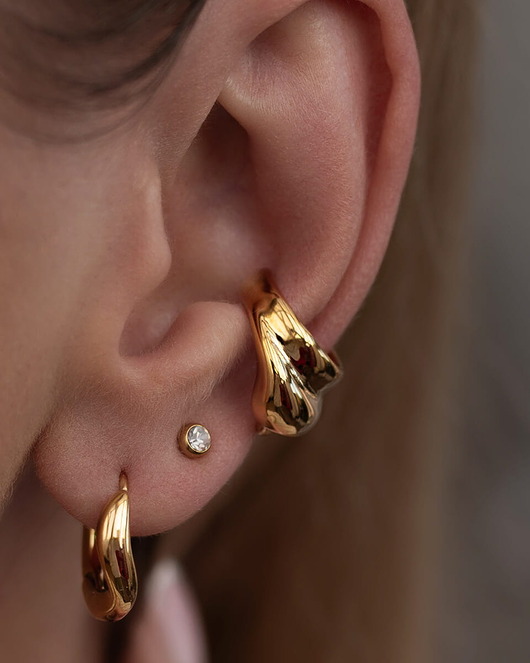 Modna złota nausznica ze stali szlachetnej premium Paraiso Allegra