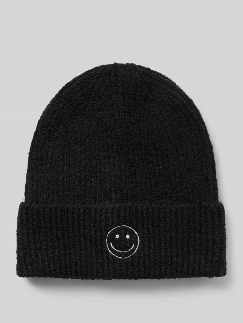 Czapka beanie z haftem model ‘MALIKA’