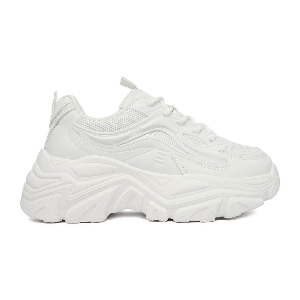Sneakersy