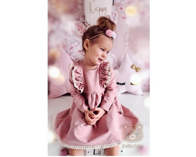 Sukienka brudny różz falbankami