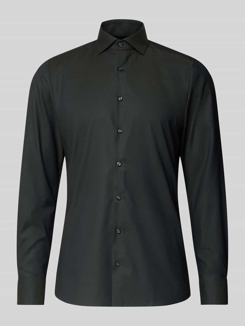 Koszula biznesowa o kroju slim fit z bawełny z kołnierzykiem typu kent