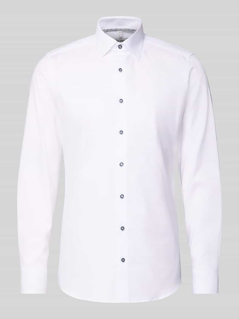 Koszula biznesowa o kroju slim fit z mieszanki bawełny z kołnierzykiem typu kent