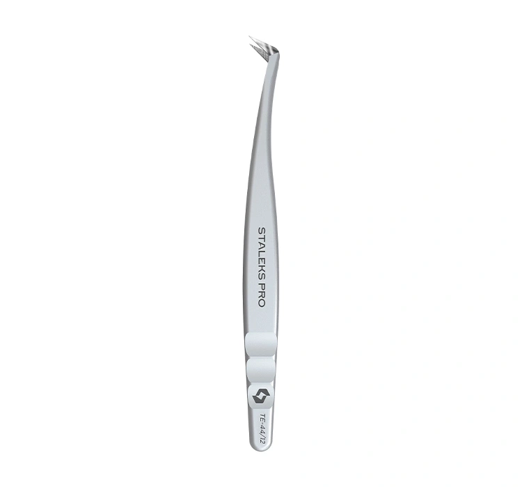 Staleks Pro Expert Lash Brow profesjonalna pęseta do rzęs z nacięciami na ostrzach TE-44/12