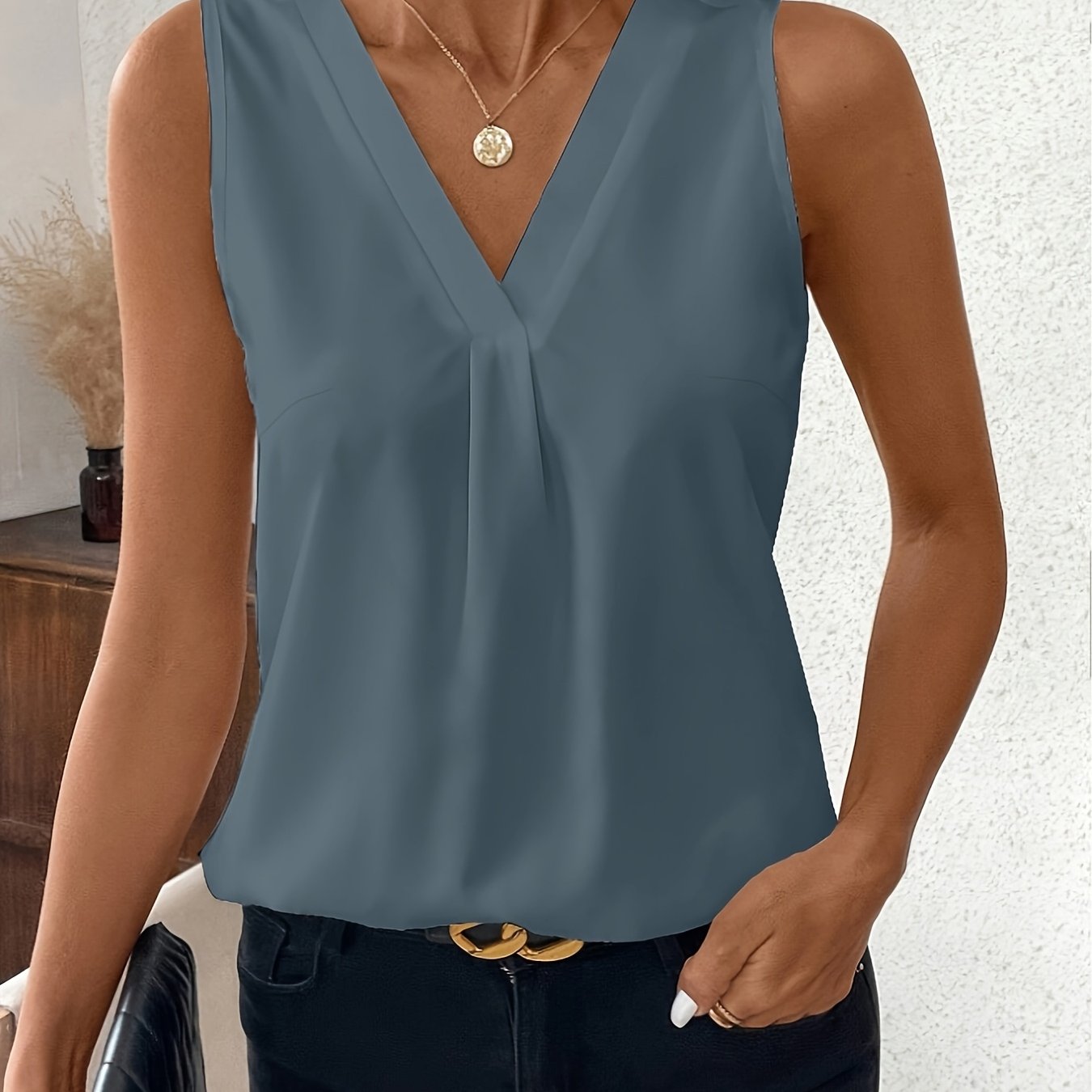 TEMU Elegancka Damska Bluza bez Rękawów z Dekoltem w Serek - 100% Poliester Lekki 110g/m², Możliwość Prania w Pralce Jednokolorowy Wszechstronny Top