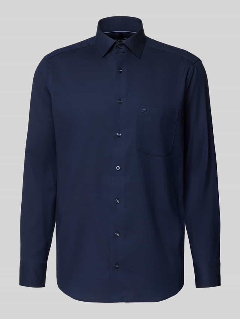 Koszula biznesowa o kroju regular fit z czystej bawełny z kołnierzykiem typu kent