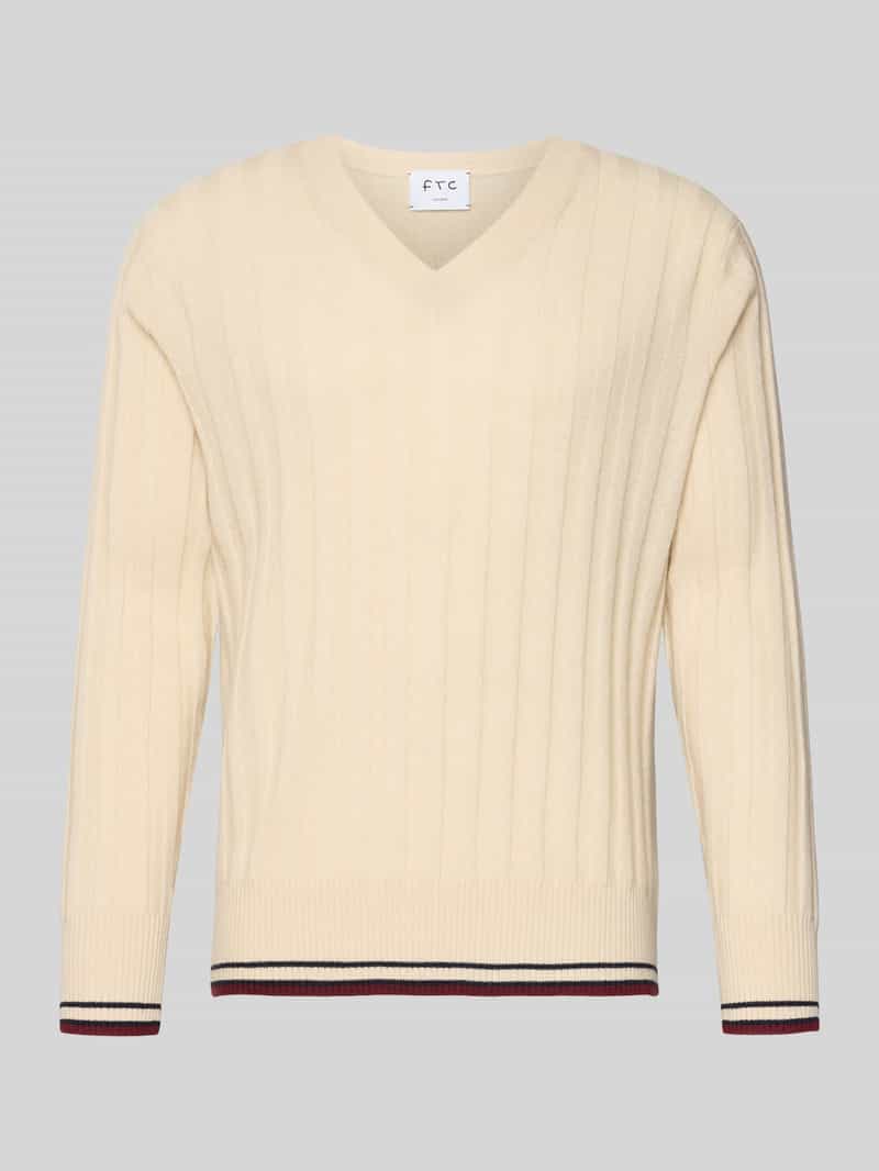 Sweter z dzianiny z prążkowanymi wykończeniami