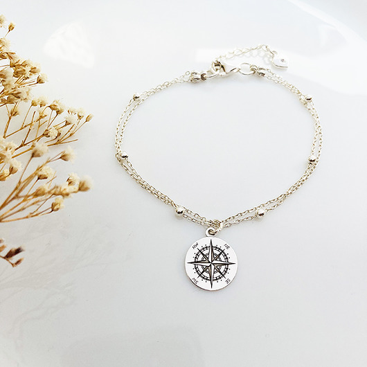 Bransoletka z kompasem, srebrny kompas