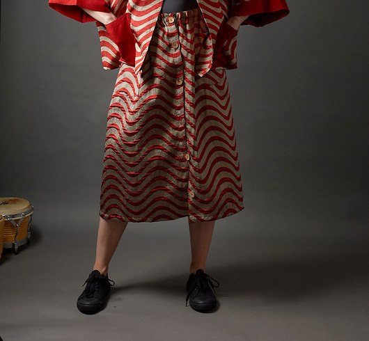 Spódnica bordowo - srebrna w stylu vintage zapinana na guziki