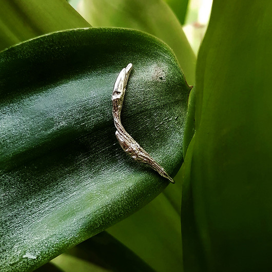 Kolczyk- nausznica GAŁĄZKA