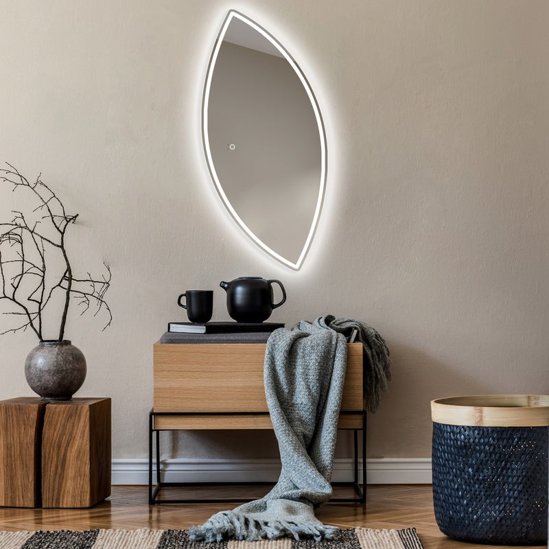 Asymetryczne lustro z oświetleniem LED Łazienka (84x174cm) Jasne lustro z oświetleniem Chłodna biel 7000K