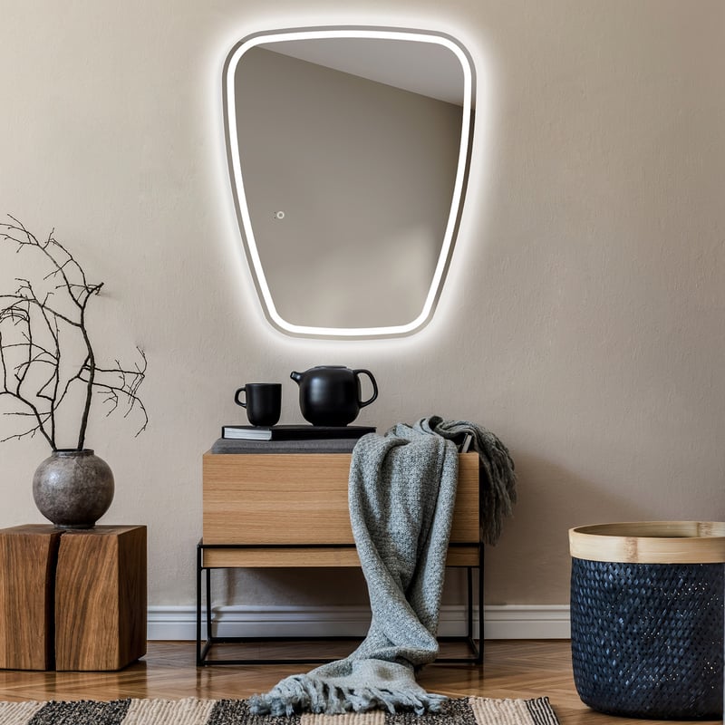 Asymetryczne lustro z oświetleniem LED Łazienka (54x74cm) Jasne lustro z oświetleniem Chłodna biel 7000K