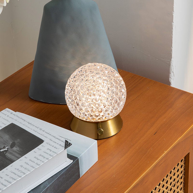 Lampa stołowa Crystal Ball, lampka nocna ładowana przez USB, lampa dekoracyjna Crystal Sphere