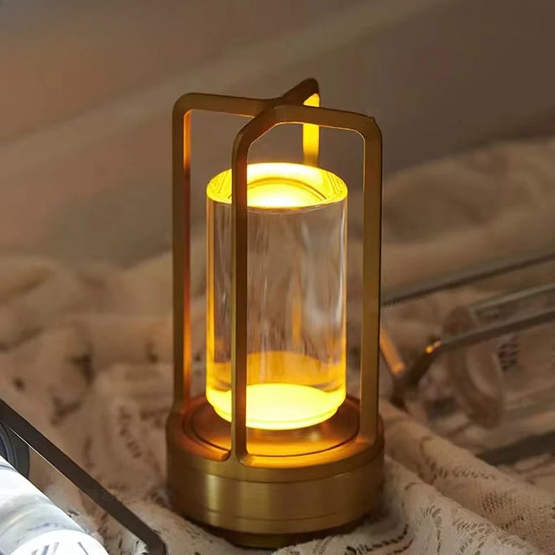 Lampa stołowa LED z akumulatorem, kreatywna dekoracyjna lampka nocna do sypialni, lampka nocna z nastrojowym światłem USB do baru i restauracji, złota