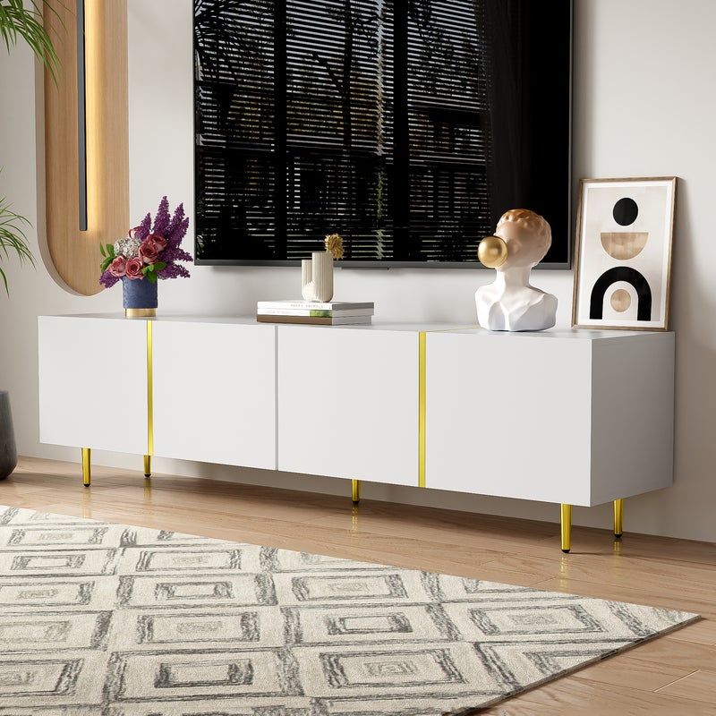 Szafka pod telewizor 170 cm o wysokim połysku z 4 drzwiami, eleganckim białym wykończeniem i złotymi akcentami
