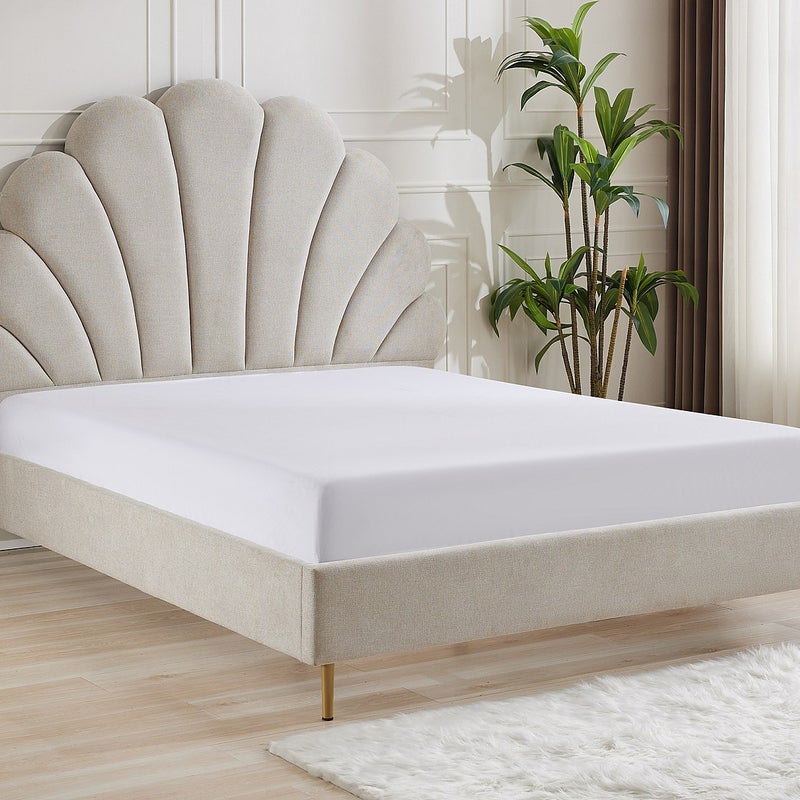 Łóżko z zagłówkiem w kształcie muszli 140 x 190 cm - Tkanina - Beżowy + Materac - LIVAYA