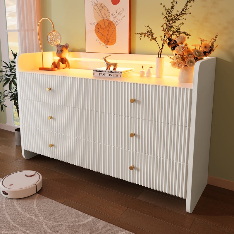 Komoda z 6 szufladami - 120 x 40 x 75 cm - Diody LED - Falisty wzór - Płyta wiórowa - do salonu i sypialni - Biała