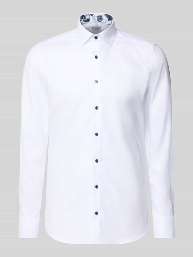 Koszula biznesowa o kroju slim fit z bawełny z kołnierzykiem typu kent