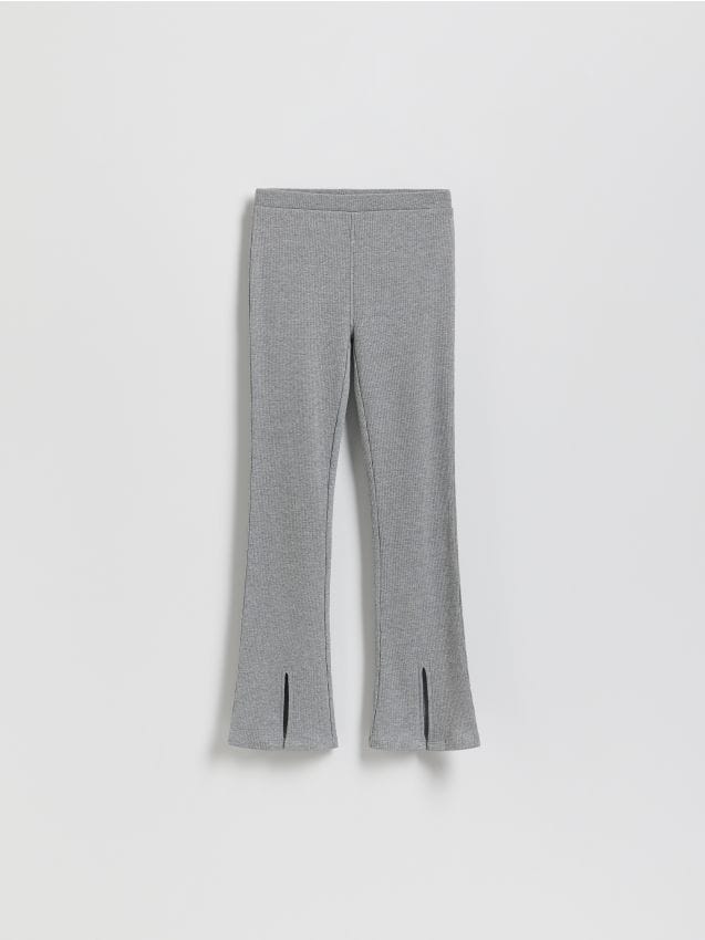 Reserved - Spodnie flare z rozcięciami - jasnoszary