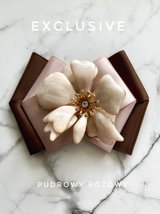 Brosza z niesamowitym perłowym Kwiatem 3d NEW