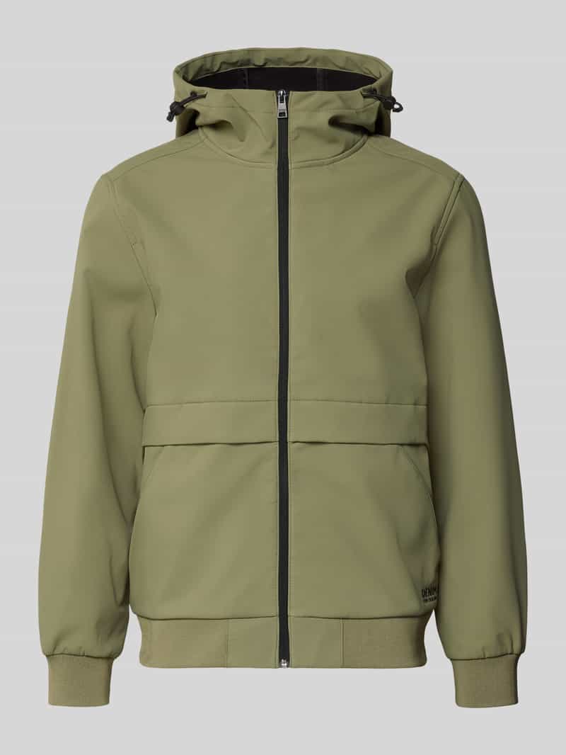 Kurtka funkcyjna o kroju regular fit z kapturem