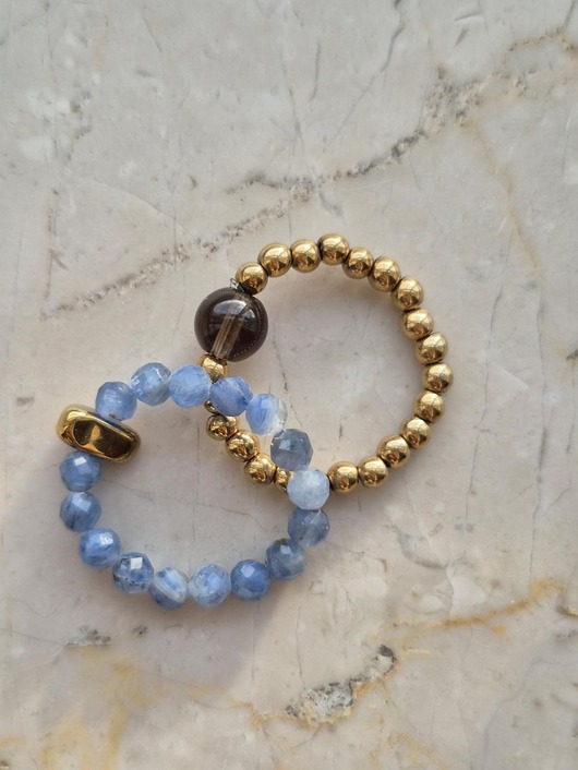 Zestaw niebiańskich pierścionków z szafirów i kwarców