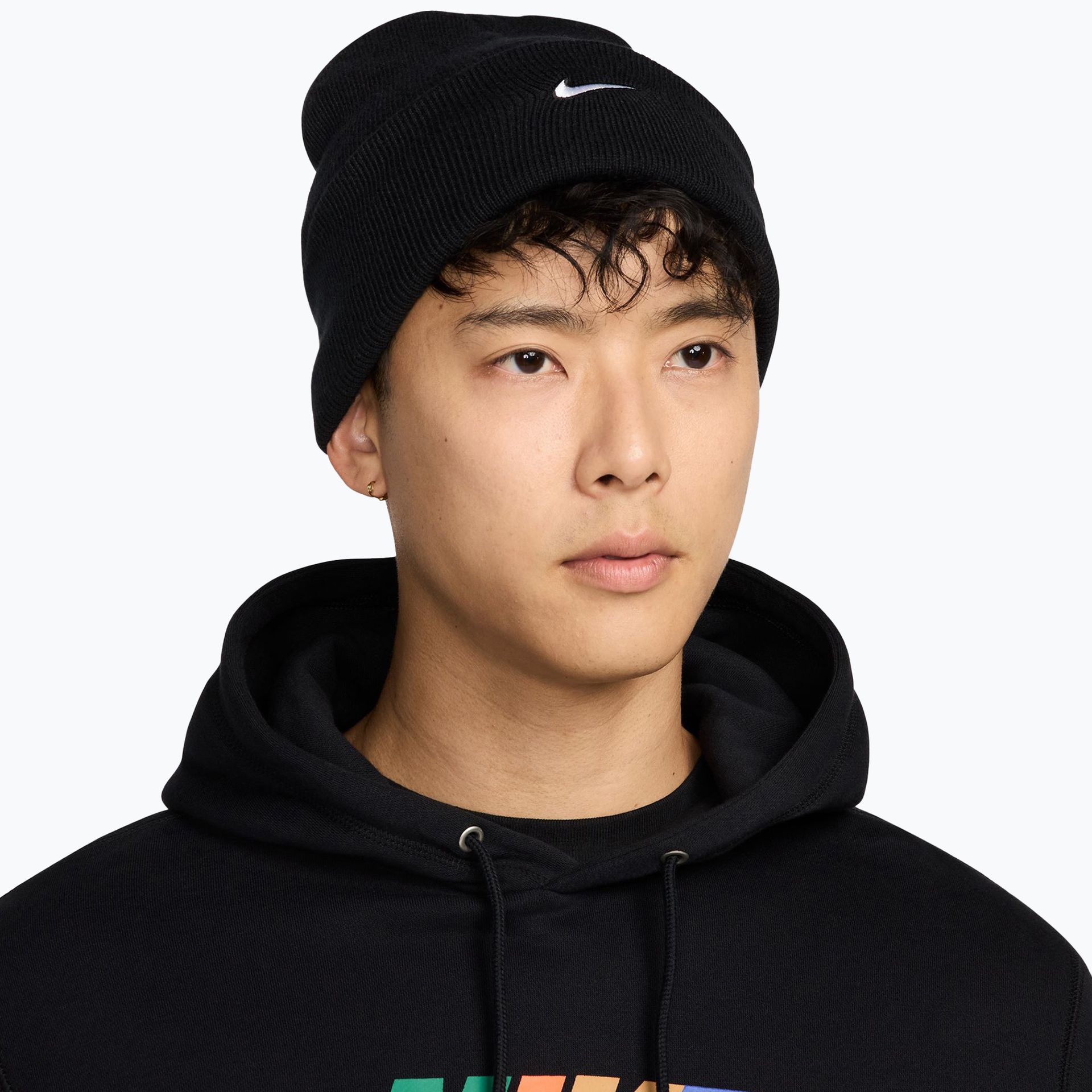 Czapka zimowa Nike Peak Swoosh Beanie black/white WYSYŁKA W 24H 30 DNI NA ZWROT