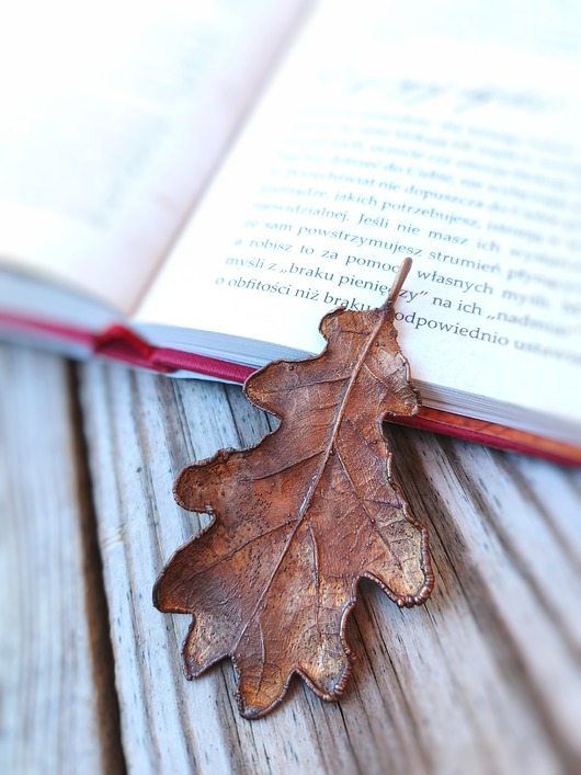 Liść dębu VI wisiorek miedziany