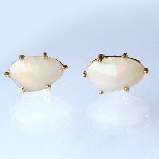 Opal etiopski - kolczyki pozłacane