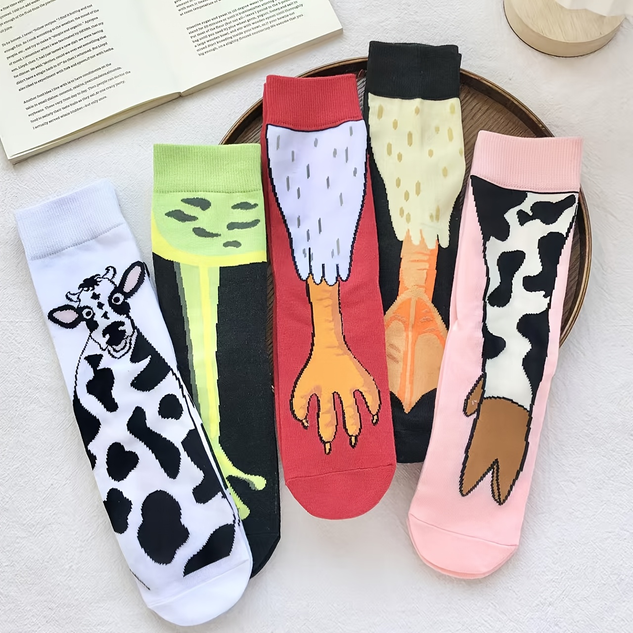 TEMU sztuk / cztery pary losowych, oryginalnych i zabawnych skarpetek z motywem zwierzęcych stóp, urocze i kreatywne damskie skarpetki do połowy