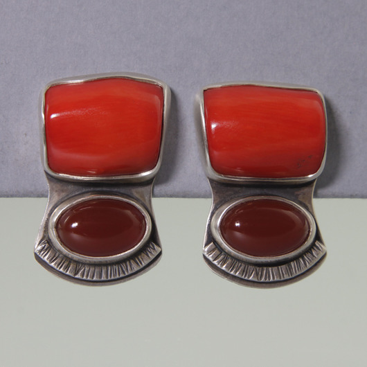 Koral i karneol - klipsy