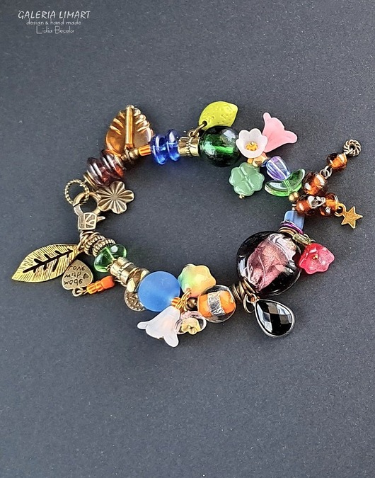 Zima nie trwa wiecznie Urocza bransoletka kwiatowa w stylu boho handmade