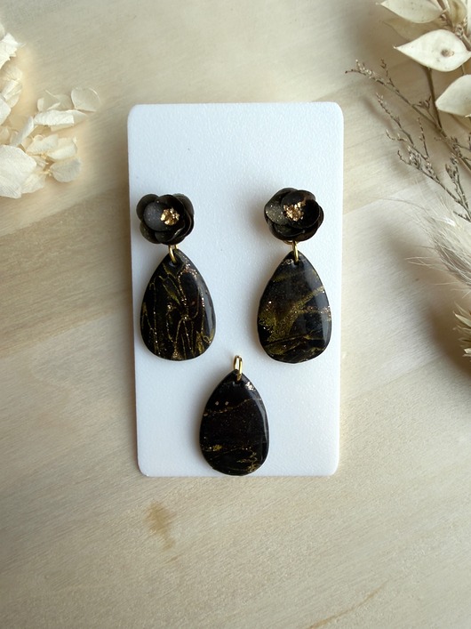 Komplet Krople kolczyki + zawieszka