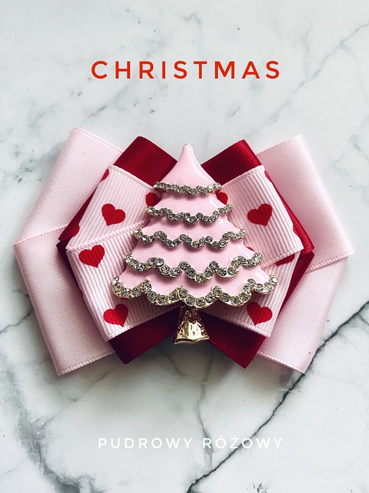 Modowa Brosza z Choinką Pudrowy róż Mikołajki Święta