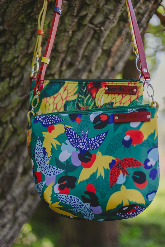 JASKÓŁKI... kolorowa listonoszka GOTOWA DO WYSYŁKI