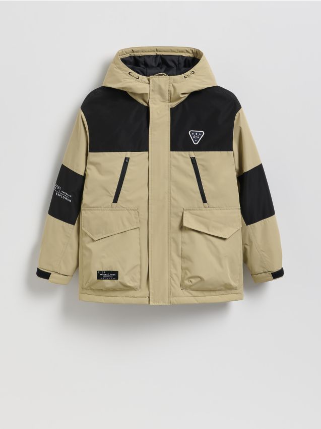 Reserved - Lekka kurtka z kapturem - oliwkowy