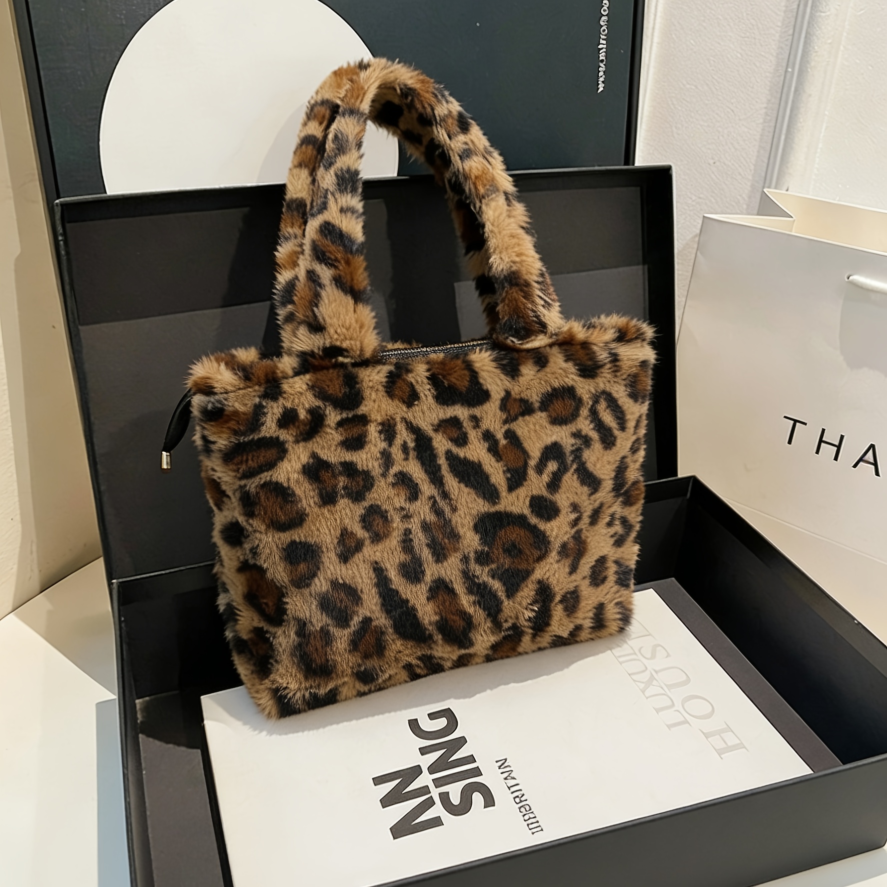 TEMU Damska Torebka Retro ze Sztucznego Crossbody Torebka na Ramię - Idealna na Co Dzień i na Formalne Okazje, Zapięcie na Zamek, Możliwość Prania