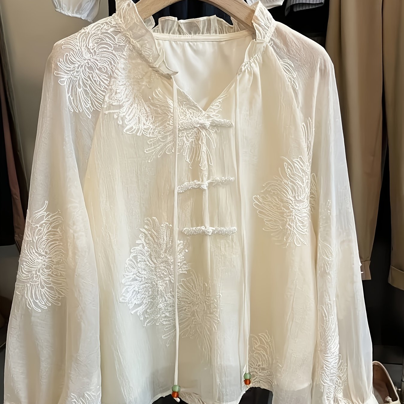 TEMU Damska bluzka w stylu vintage z chińską koronką - Elegancka koszula z dekoltem w serek i długim rękawem, haftem kwiatowym, jednolity , zapinana