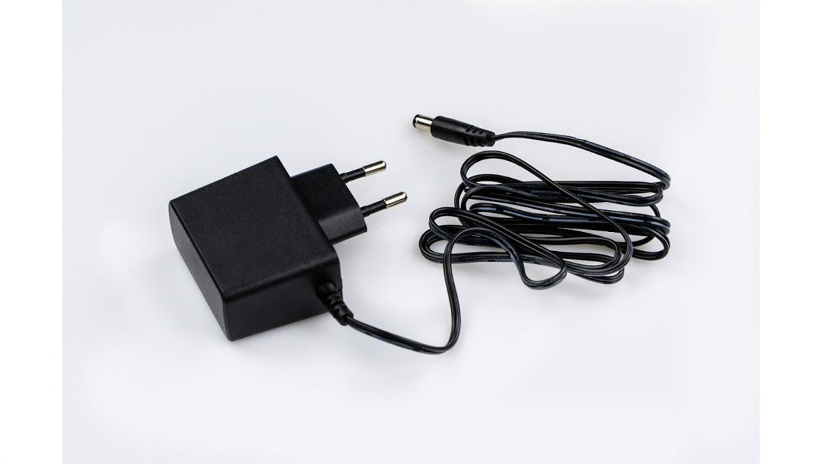 Zasilacz impulsowy 9V 2,5A 22,5W wtyk 2,1x5,5 mm ESPE E2409W2E