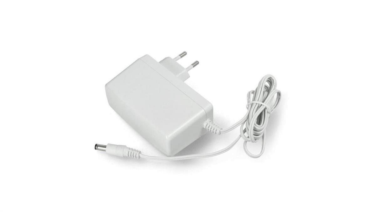 Zasilacz wtyczkowy 15W 1,25A 12V DC ip20 2,1/5,5 POSC12125A-WH