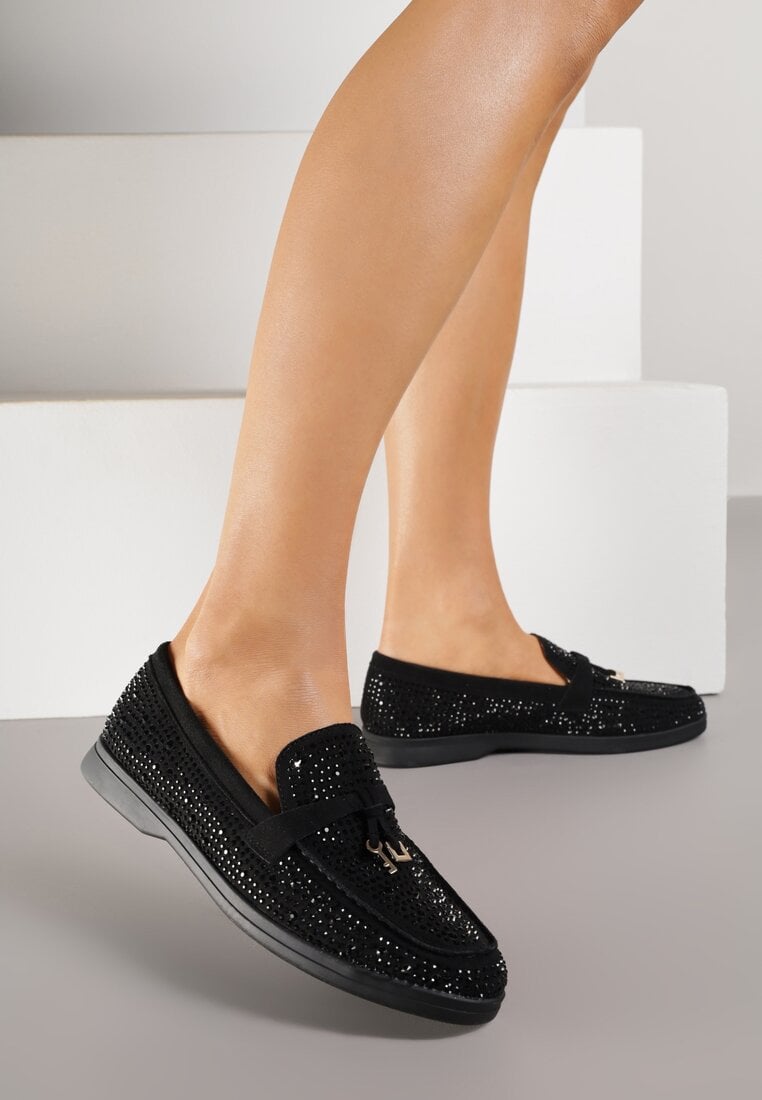 Czarne Mokasyny Ozdobione Cyrkoniami i Aplikacjami Isirsyss