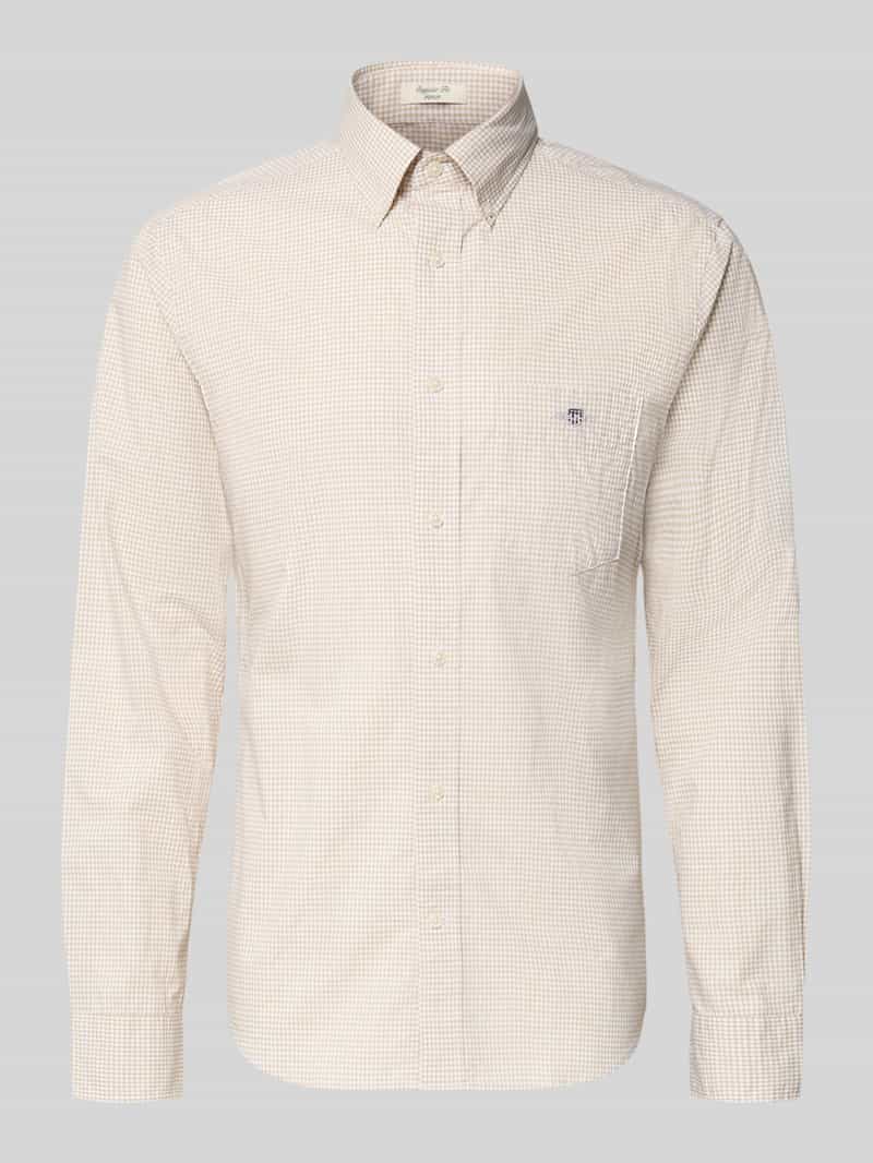 Koszula casualowa o kroju slim fit z wyhaftowanym logo