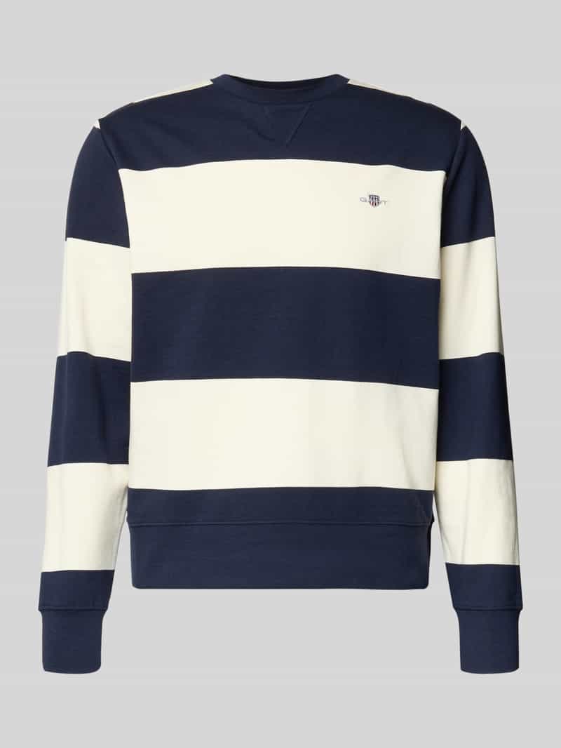 Sweter o kroju regular fit z imitacji dzianiny