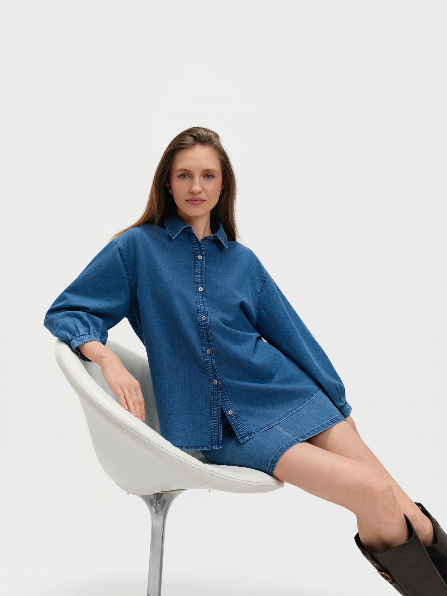 Koszula jeansowa o luźnym kroju