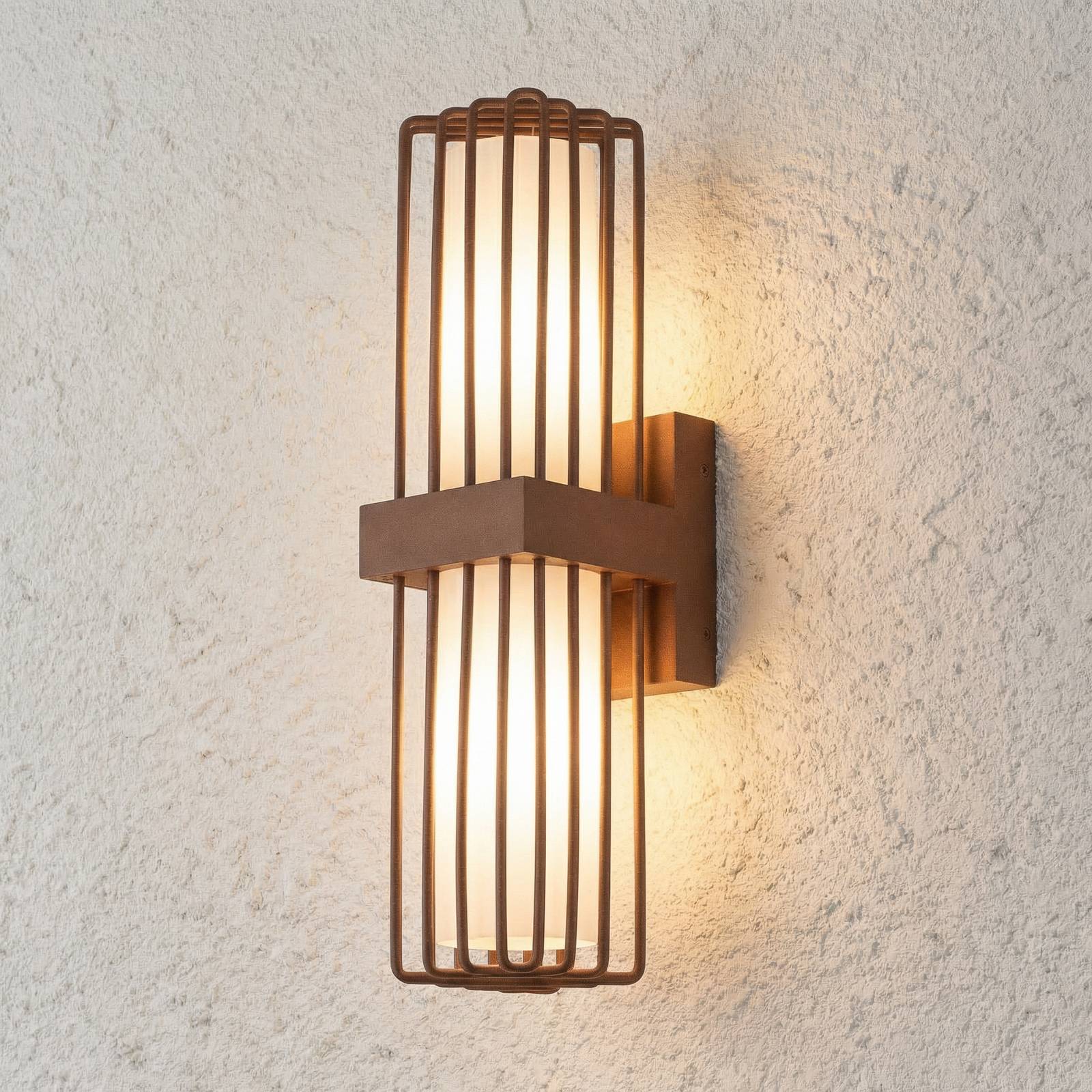 Kinkiet zewnętrzny Chandan Lucande, możliwość ściemniania, brązowy / rdzawy, aluminium, nowoczesny