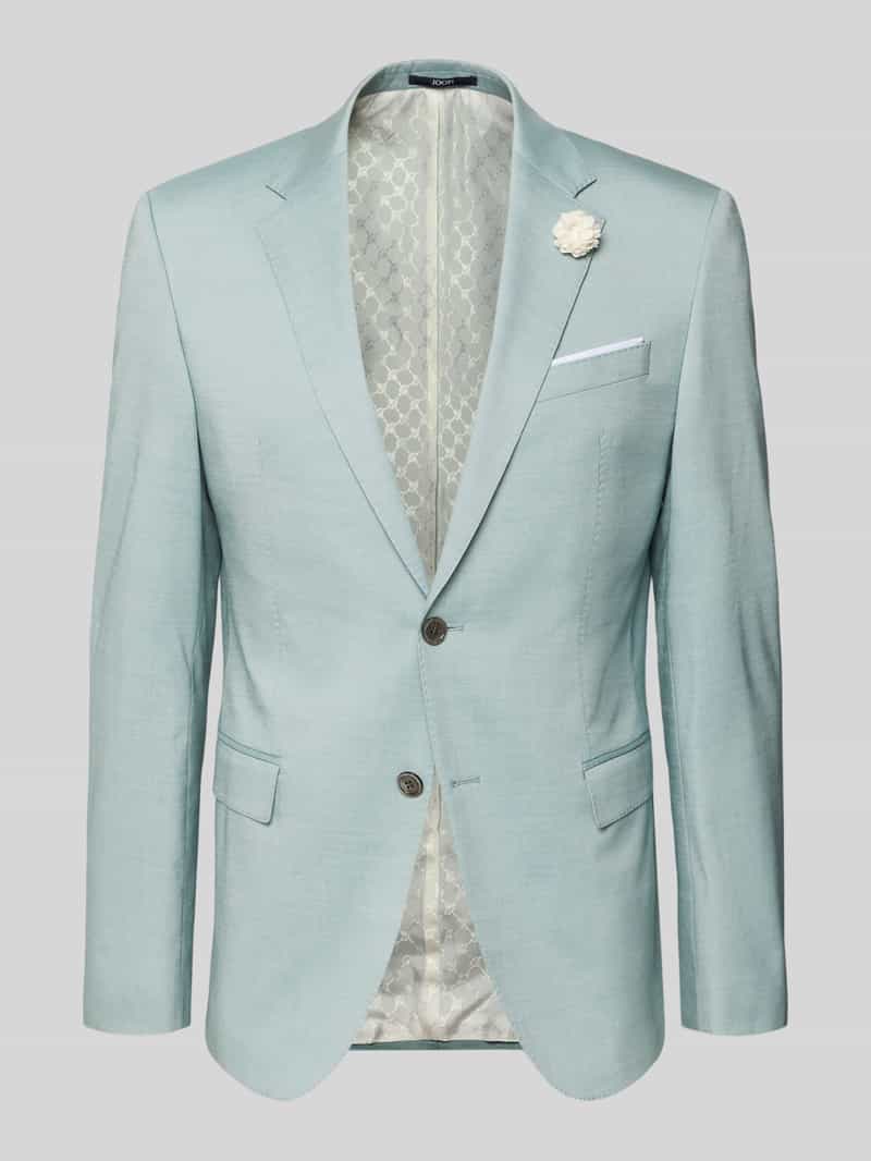 Marynarka zapinana na dwa guziki z kieszenią na piersi