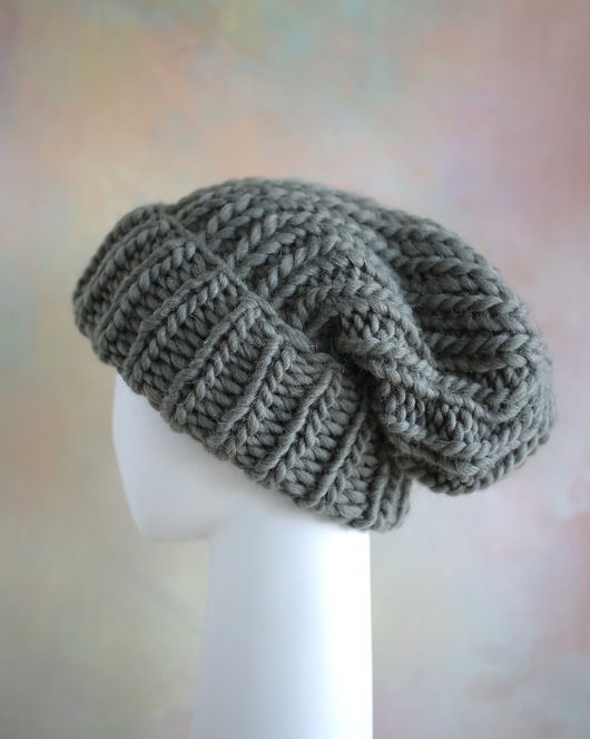 Wełniana czapka oversize LOOSE czarna