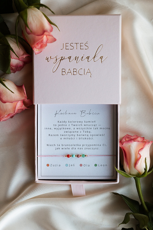 Bransoletka dla babci, wnuki, kamienie naturalne