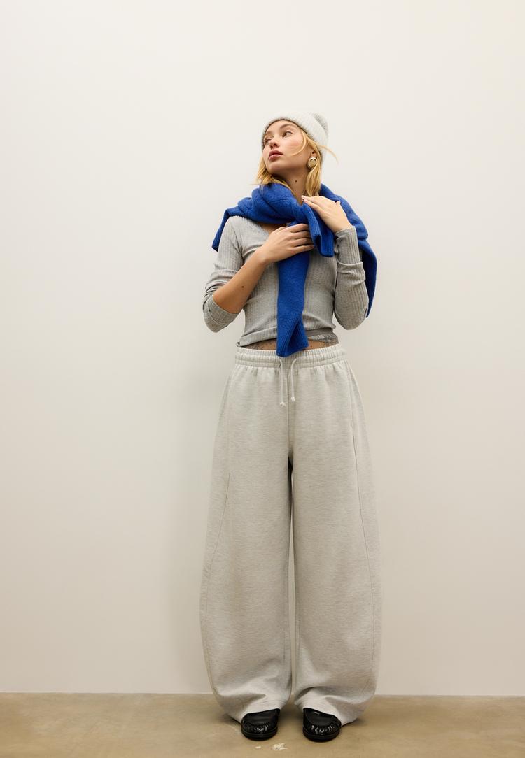 Stradivarius Spodnie jogger super barrel Popielaty L